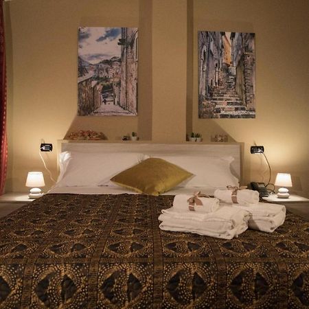 Divino Bistrot E Relais Hotel Lenola Екстериор снимка